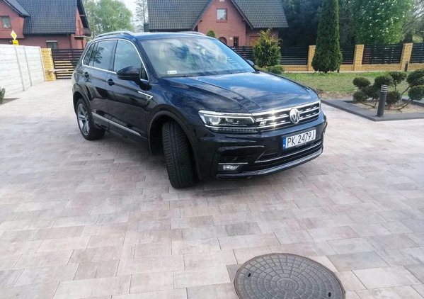 Volkswagen Tiguan cena 143000 przebieg: 82000, rok produkcji 2018 z Kalisz małe 46